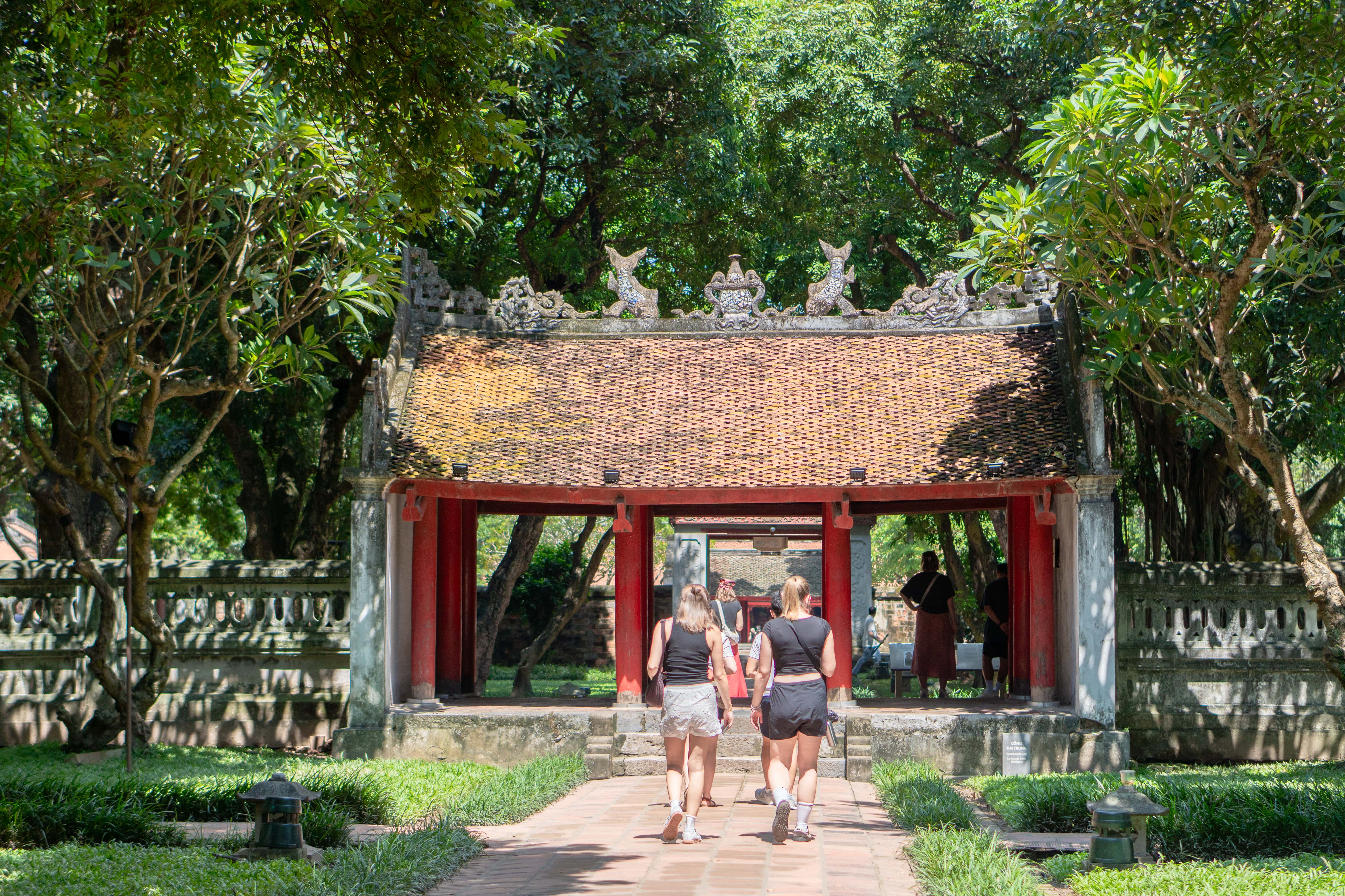 Temple of Literature - Imperial Academy Audio Tour | Van Mieu Quoc Tu Giam - Ha Noi | English
