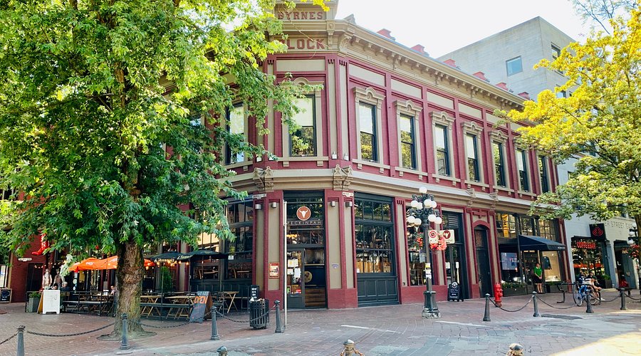 Gastown Scavenger Hunt: A Story in Every Brick
